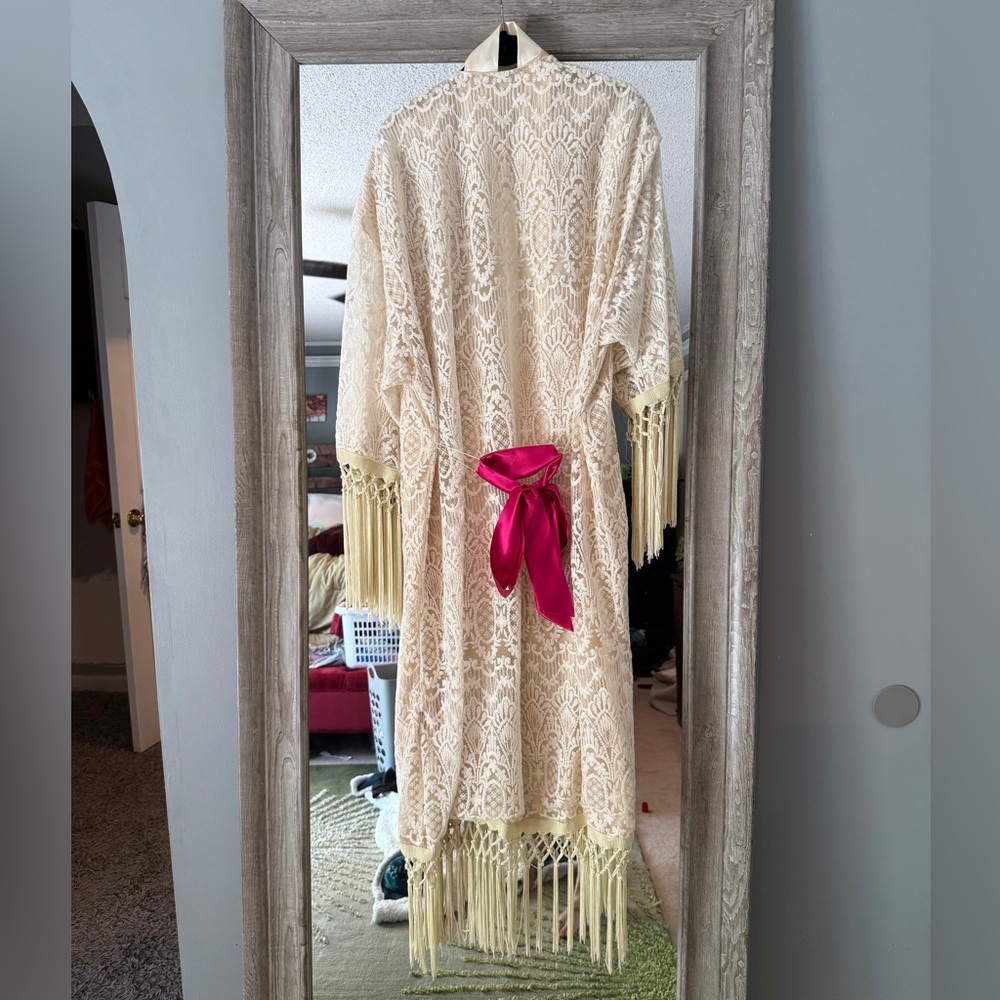 New *rare* Camas Lily Deadstock Fabric Lace Robe Kimono XS-XL Boho Wedding Layer - Picture 7 of 11